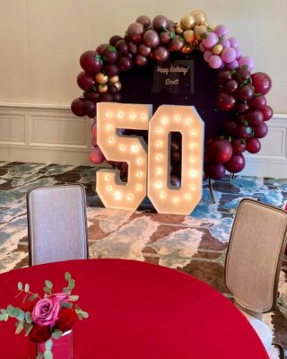 An elegant wine color pallet birthday display with Wizard Connection 

#balloons #balloondecor #balloonstylist #supportsmallbusiness #balloonslakeland #balloonsorlando #balloonarch #birthdayballoons #balloonstampa #balloonsdaytona #balloonslakemary #balloonmarquee #organicballoondecor #balloonswag #birthdaypartyideas #balloondelivery #graduationpartyideas #graduationballoons #eventdecorations